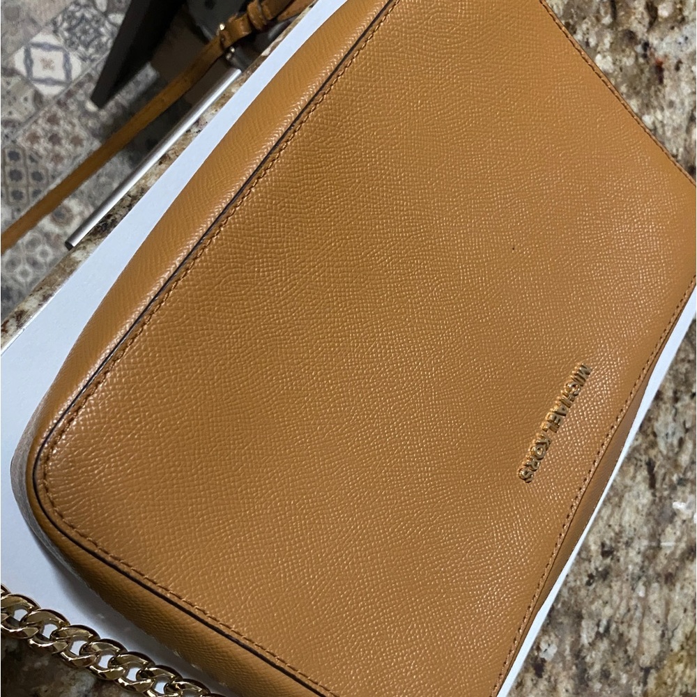 MICHAEL KORS Jet Set Large Saffiano Leather Crossbody Bag